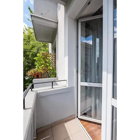 Apartmán Ogrodowa Warm Wood By Bookinghost *