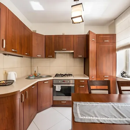 Ogrodowa Warm Wood By Bookinghost Apartmán *