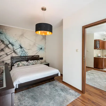 Ogrodowa Warm Wood Apartment *